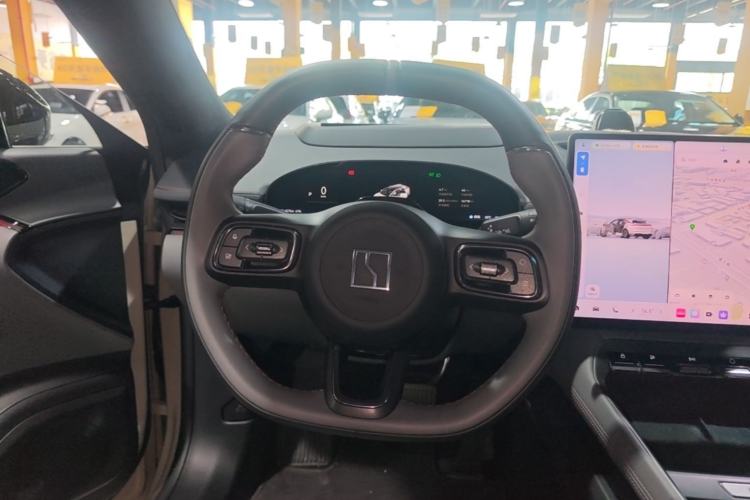 Used Zeekr 007GT 2025 Long-Range Rear-Wheel Drive Intelligent Driving Version 100 kWh Steering Wheel