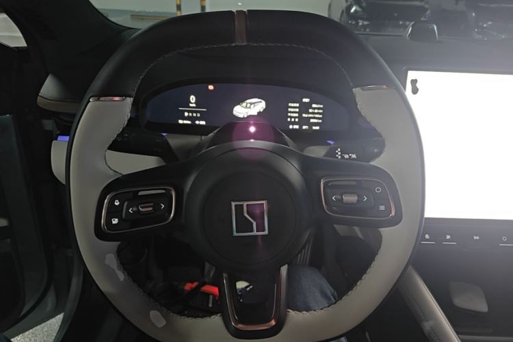 Used Zeekr 007GT 2025 Long-Range All-Wheel-Drive Intelligent Driving Version 100 kWh Steering Wheel