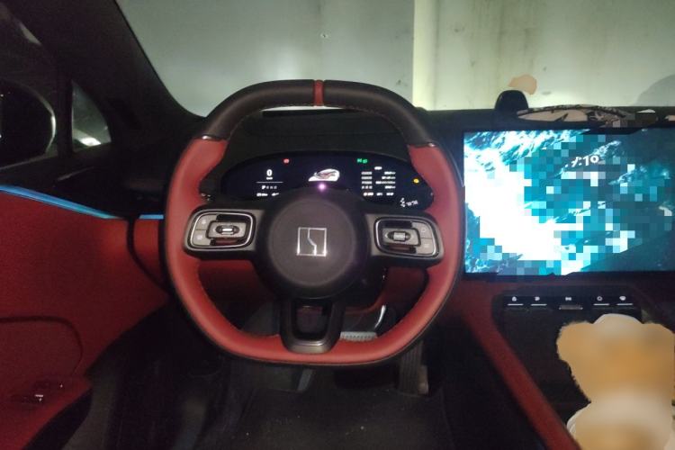 Used Zeekr 007GT 2025 Four-Wheel Drive Intelligent Driving Version 75 kWh Steering Wheel