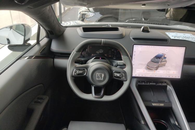 Used Zeekr 007GT 2025 Long-Range Rear-Wheel Drive Intelligent Driving Version 100 kWh Steering Wheel
