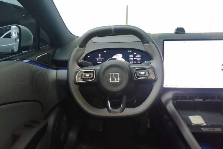 Used Zeekr 007GT 2025 Rear-Drive Intelligent Driving Version 75 kWh Steering Wheel