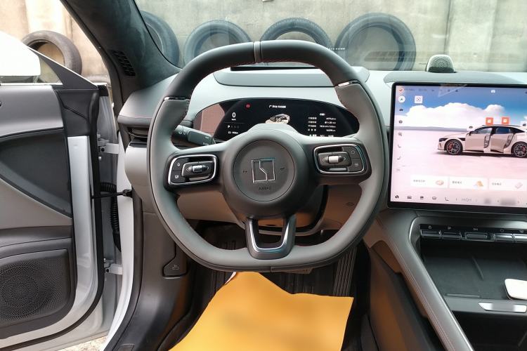 Used Zeekr 007GT 2025 Rear-Drive Intelligent Driving Version 75 kWh Steering Wheel