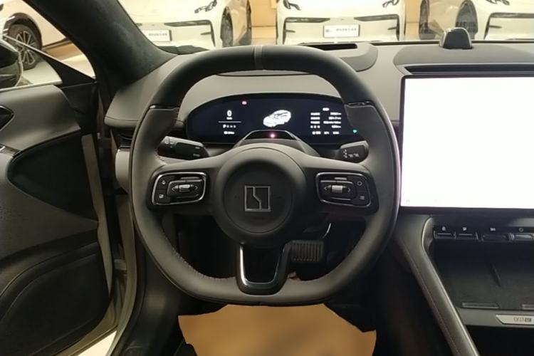Used Zeekr 007GT 2025 Long-Range Rear-Wheel Drive Intelligent Driving Version 100 kWh Steering Wheel