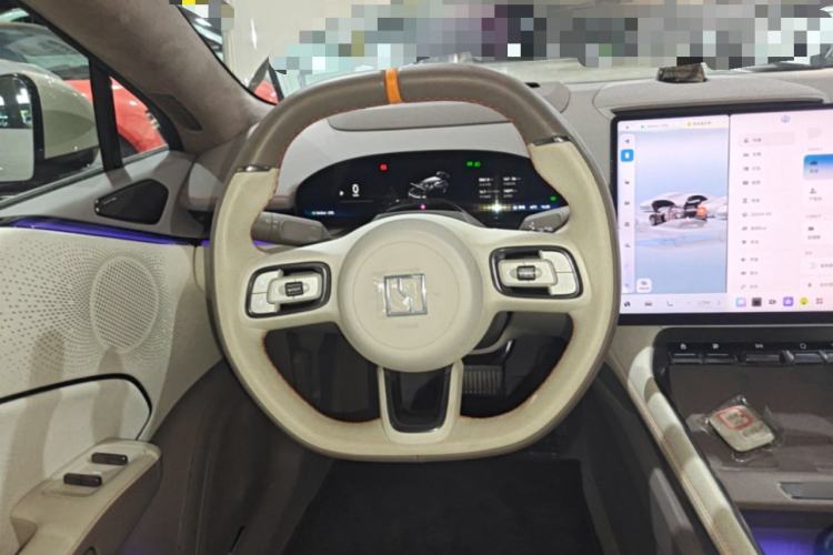 Used Zeekr 007GT 2025 Long-Range Rear-Wheel Drive Intelligent Driving Version 100 kWh Steering Wheel
