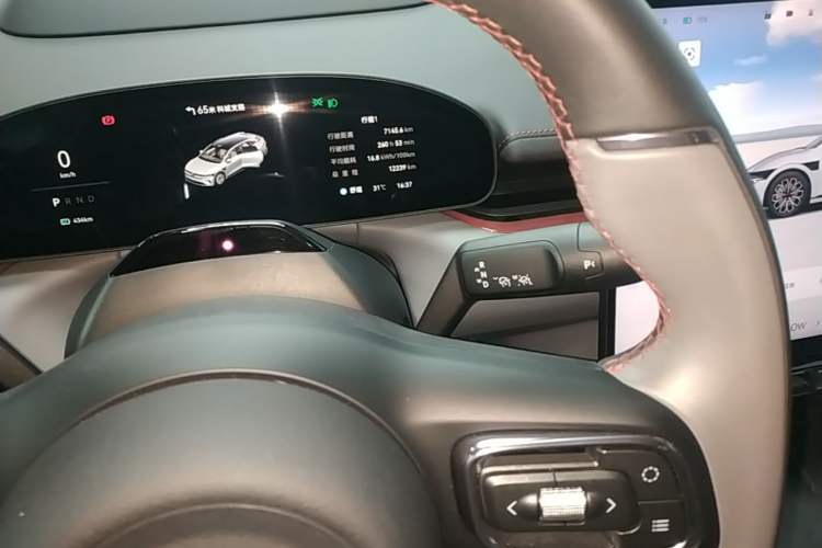 Used Zeekr 007GT 2025 Long-Range Rear-Wheel Drive Intelligent Driving Version 100 kWh Gear Lever