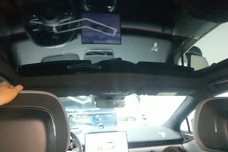 Used Zeekr 007GT 2025 Long-Range Rear-Wheel Drive Intelligent Driving Version 100 kWh Headliner