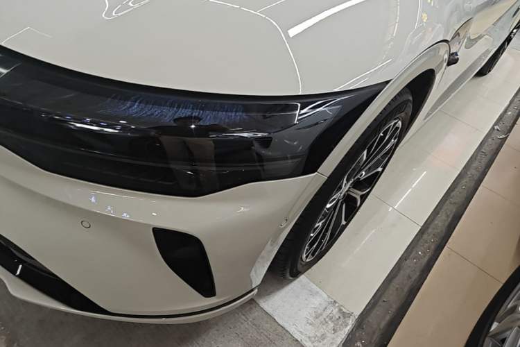 Used Zeekr 007GT 2025 Long-Range Rear-Wheel Drive Intelligent Driving Version 100 kWh Left Front Headlight