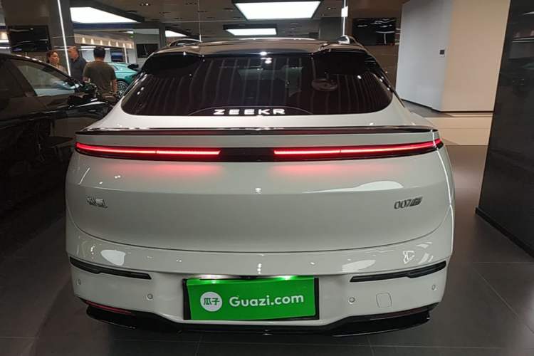 Used Zeekr 007GT 2025 Long-Range Rear-Wheel Drive Intelligent Driving Version 100 kWh Rear