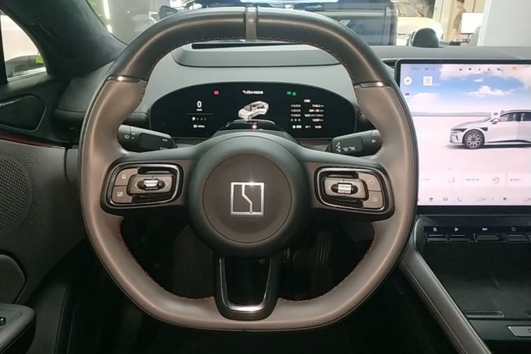 Used Zeekr 007GT 2025 Long-Range Rear-Wheel Drive Intelligent Driving Version 100 kWh Steering Wheel