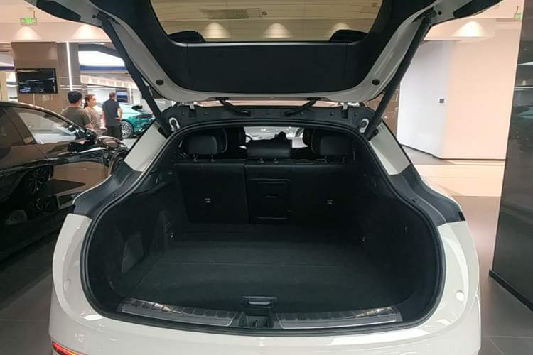 Used Zeekr 007GT 2025 Long-Range Rear-Wheel Drive Intelligent Driving Version 100 kWh Trunk