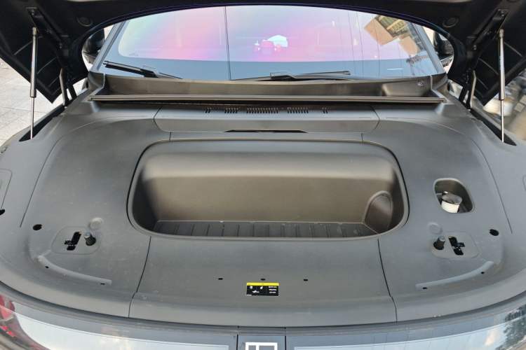 Used Zeekr 007GT 2026 Model All-Wheel-Drive Ultra Version 103 kWh Engine Bay