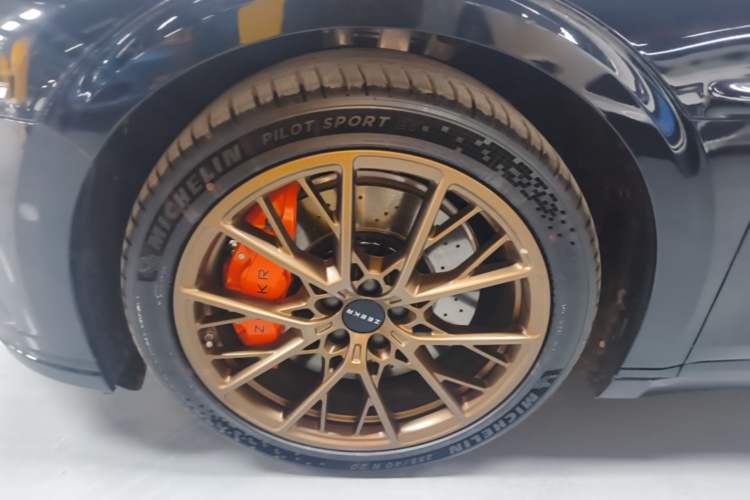 Used Zeekr 007GT 2026 Model Rear-Drive Max Version 75 kWh Left Front Wheel Hub