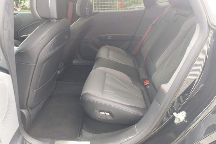 Used Zeekr 007GT 2026 Model Rear-Drive Max Version 75 kWh Left Rear Seat