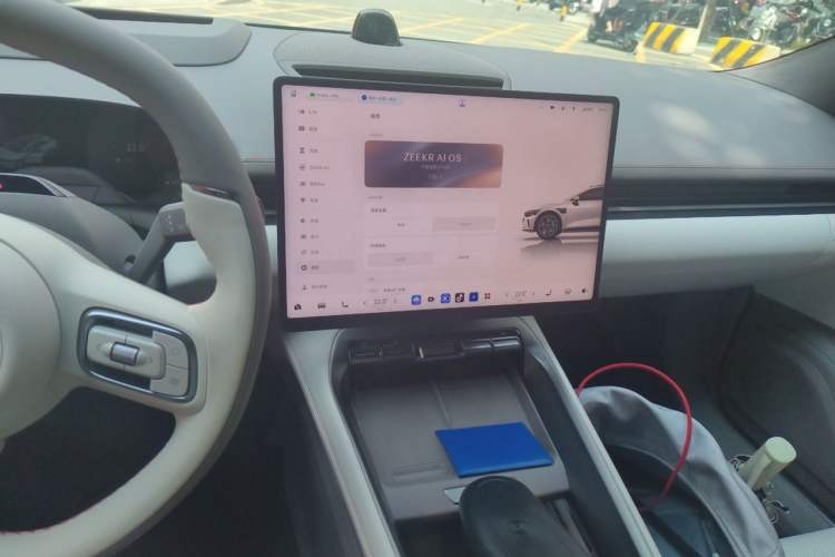Used Zeekr 007GT 2026 Model Rear-Drive Max Version 103 kWh Audio And AC Panel