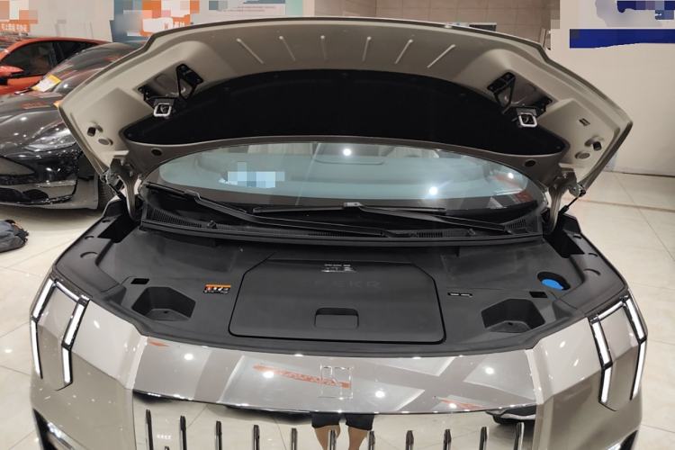 Used Zeekr 009 2022 ME Edition Engine Bay