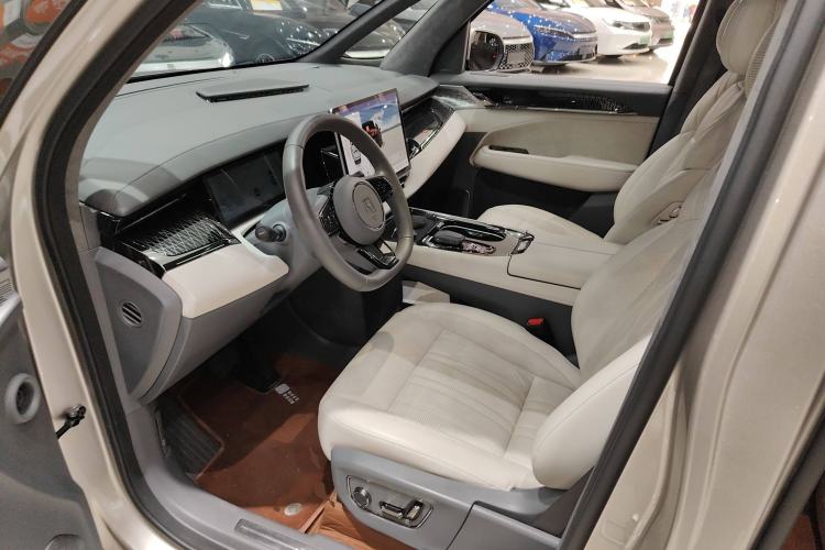 Used Zeekr 009 2022 ME Edition Left Front Seat