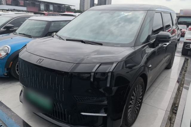 Used Zeekr 009 2022 WE Edition