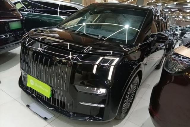 Used Zeekr 009 2022 WE Edition