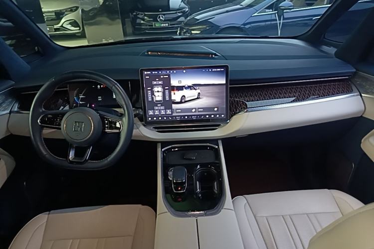 Used Zeekr 009 2022 WE Edition Center Console