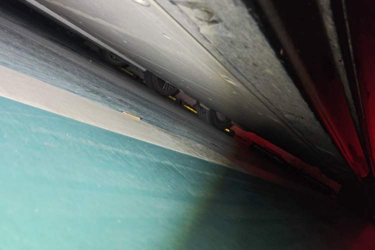 Used Zeekr 009 2022 WE Edition Chassis Front Left
