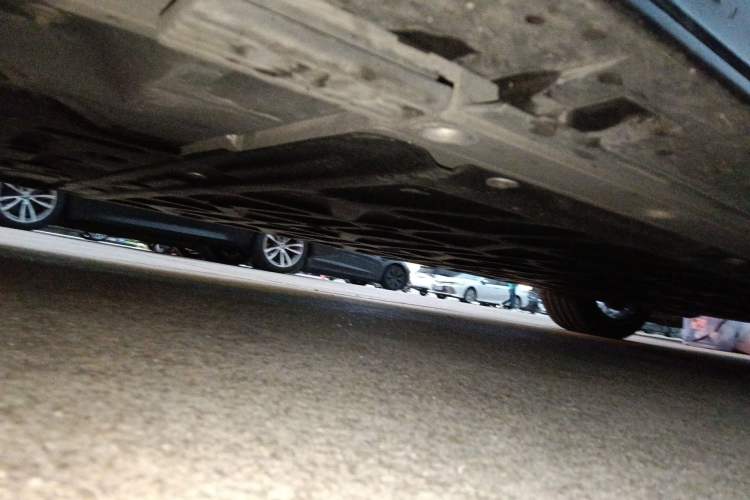 Used Zeekr 009 2022 WE Edition Chassis Front Left