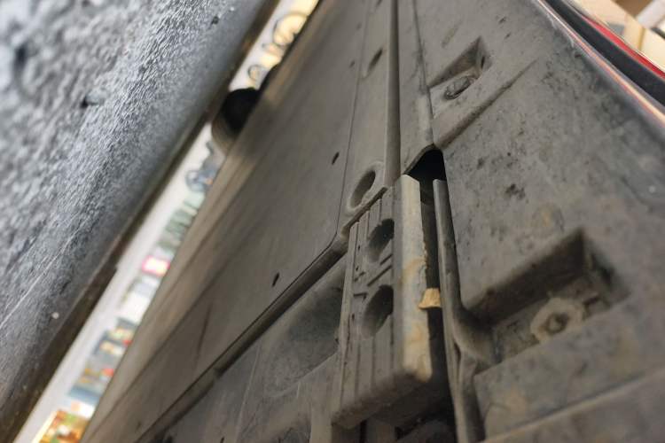 Used Zeekr 009 2022 Revised WE Version Chassis Front Right