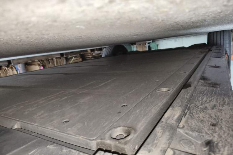 Used Zeekr 009 2022 WE Edition Chassis Front Right