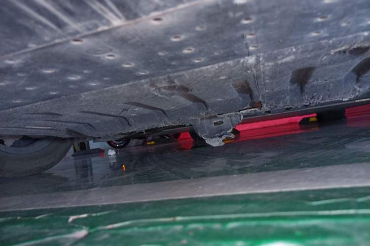 Used Zeekr 009 2022 WE Edition Chassis Front