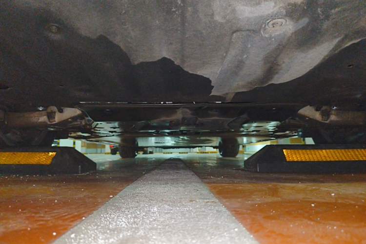 Used Zeekr 009 2022 WE Edition Chassis Rear