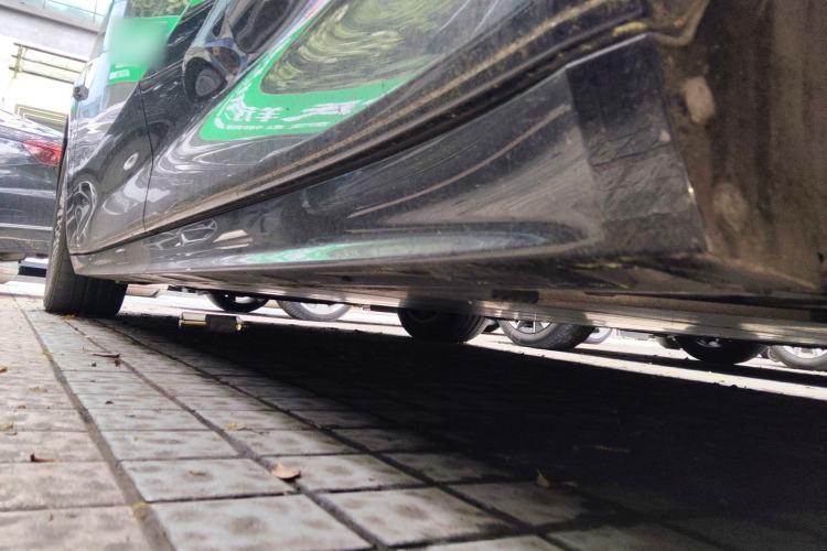 Used Zeekr 009 2022 WE Edition Chassis Rear Left