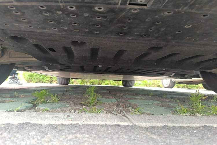 Used Zeekr 009 2022 WE Edition Chassis Rear Left