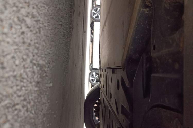 Used Zeekr 009 2022 WE Edition Chassis Rear Left