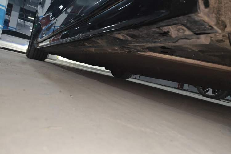 Used Zeekr 009 2022 ME Edition Chassis Rear Left