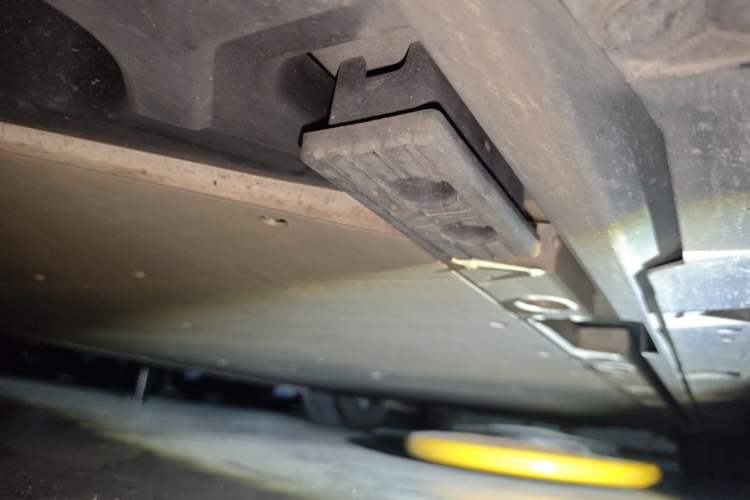 Used Zeekr 009 2022 WE Edition Chassis Rear Right