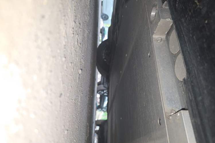 Used Zeekr 009 2022 Revised WE Version Chassis Rear Right