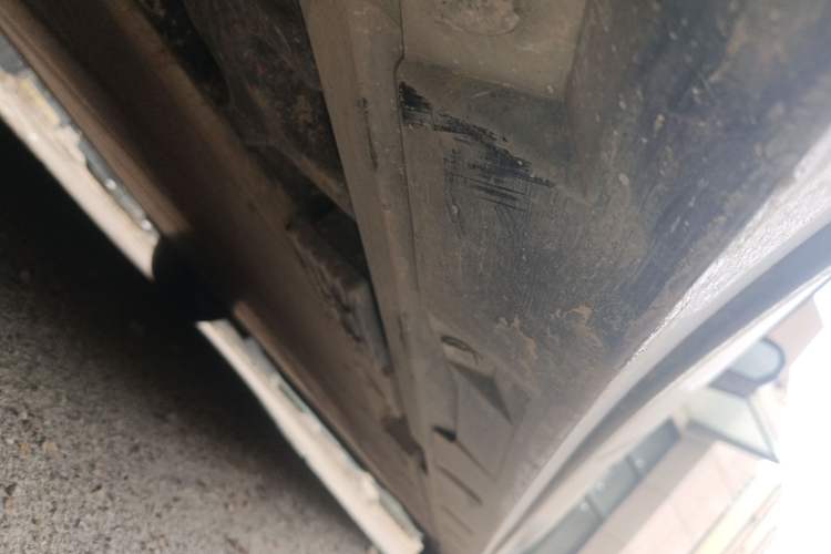 Used Zeekr 009 2022 WE Edition Chassis Rear Right