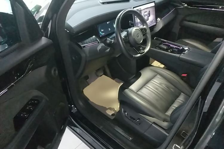 Used Zeekr 009 2022 Revised WE Version Driver Seat