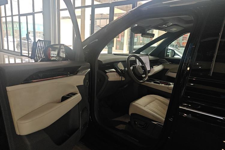 Used Zeekr 009 2022 ME Edition Driver Seat