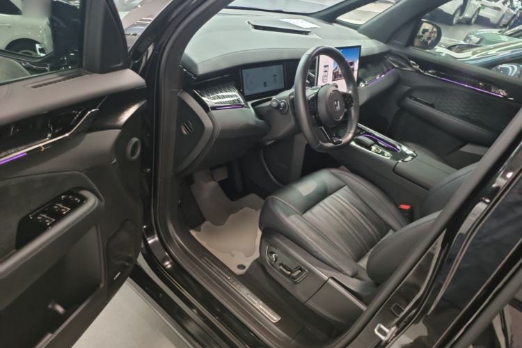 Used Zeekr 009 2022 WE Edition Driver Seat