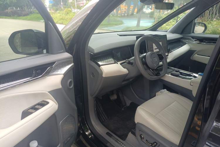 Used Zeekr 009 2022 WE Edition Driver Seat