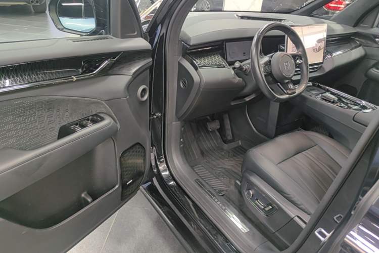 Used Zeekr 009 2022 WE Edition Driver Seat