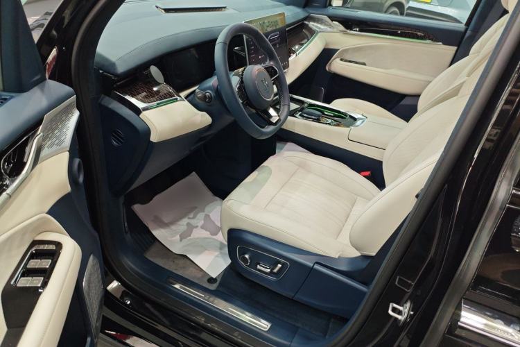 Used Zeekr 009 2022 WE Edition Driver Seat