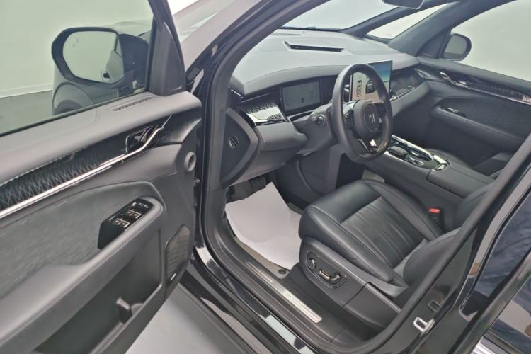 Used Zeekr 009 2022 WE Edition Driver Seat