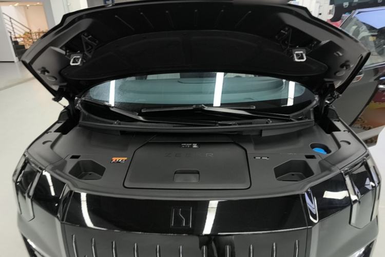 Used Zeekr 009 2022 ME Edition Engine Bay