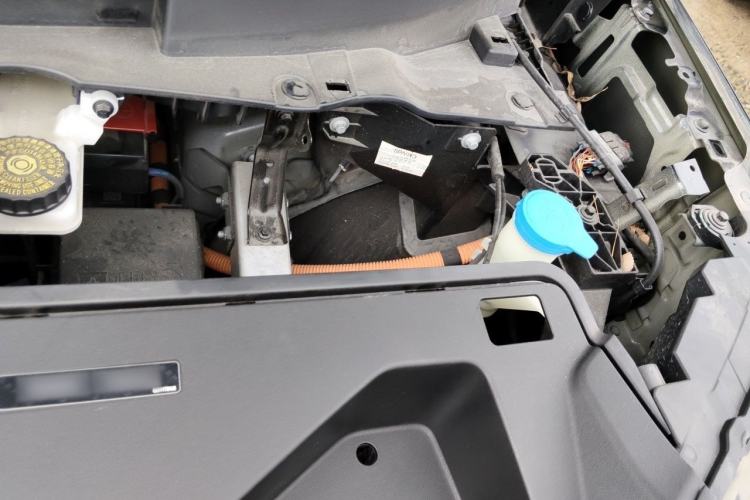 Used Zeekr 009 2022 WE Edition Engine Bay Left