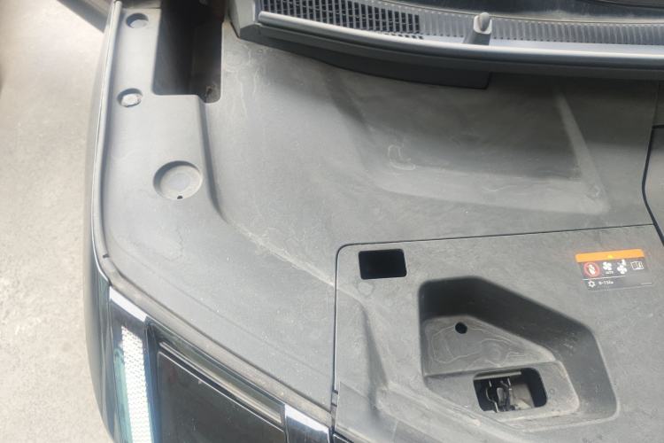 Used Zeekr 009 2022 WE Edition Engine Bay Right