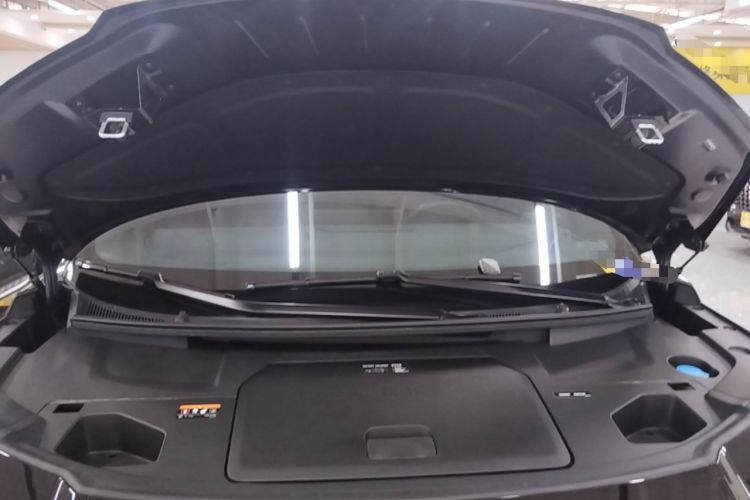 Used Zeekr 009 2022 Revised WE Version Engine Bay
