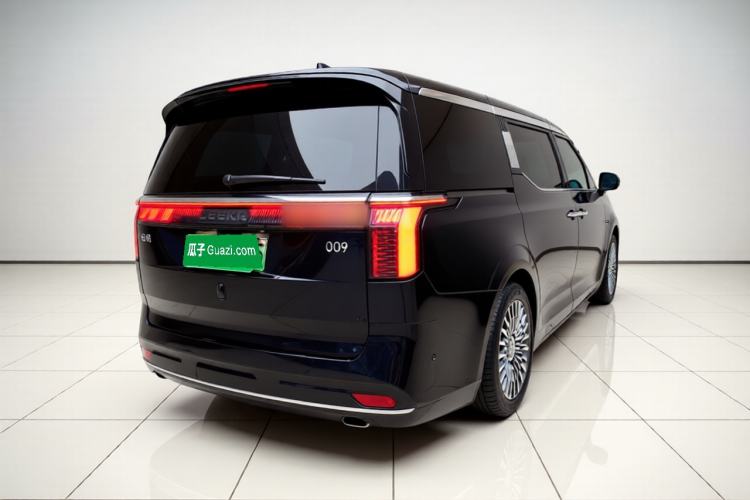 Used Zeekr 009 2022 WE Edition Exterior 5