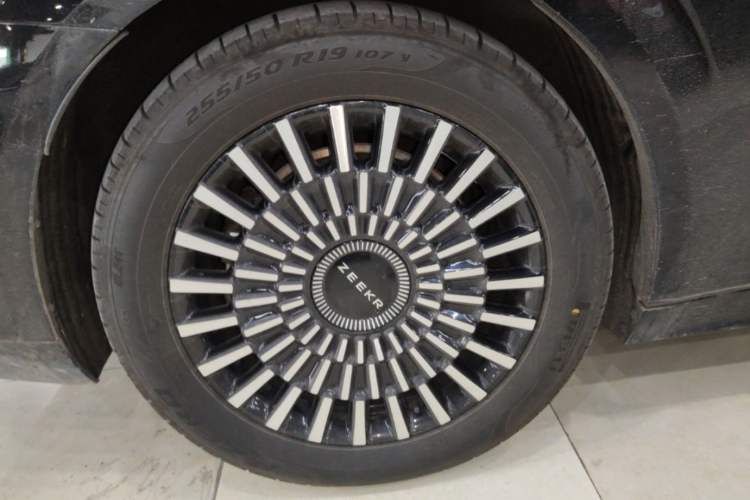 Used Zeekr 009 2022 WE Edition Exterior 5