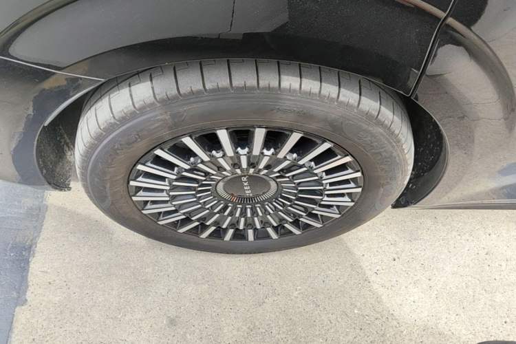Used Zeekr 009 2022 WE Edition Exterior 5